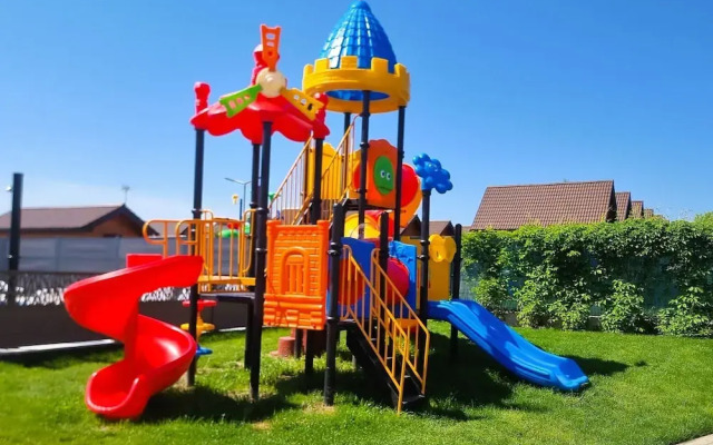 Comfortable Holiday Homes, Pool, Sarbinowo