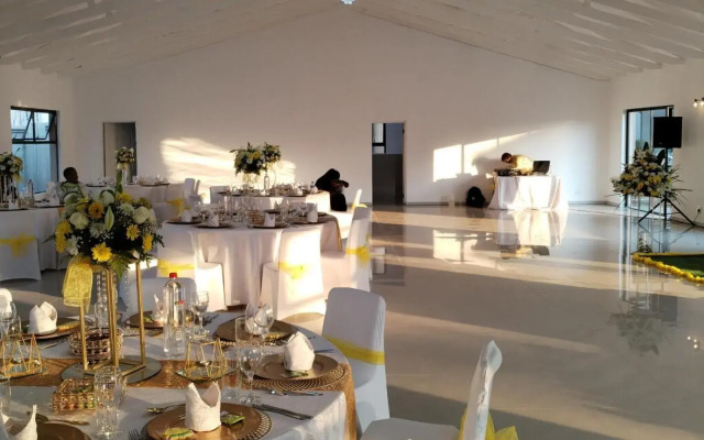 Hole in One Boutique Hotel and Conference Centre