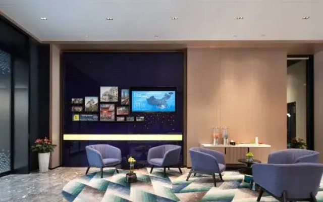 Hampton by Hilton Wuhan Sixin Guobo