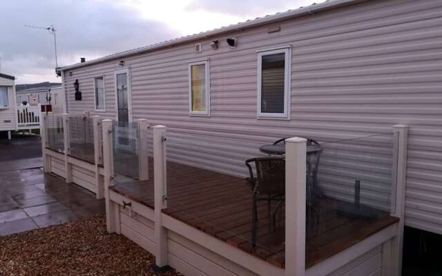MB Caravans Towyn