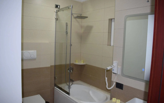 Hotel Petriti & Spa