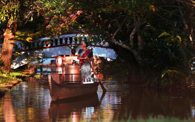 Coconut Lagoon - Cgh Earth