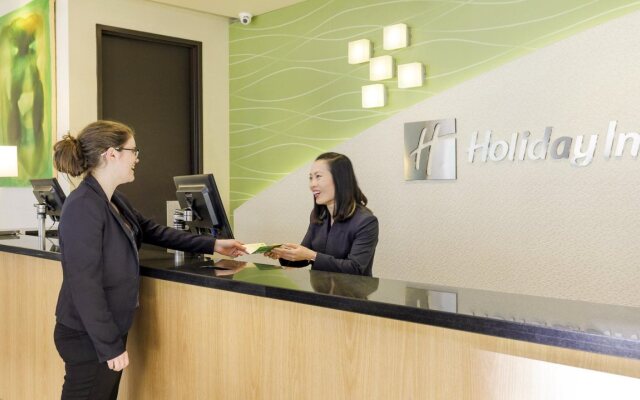 Hotel Indigo Melbourne on Flinders by IHG