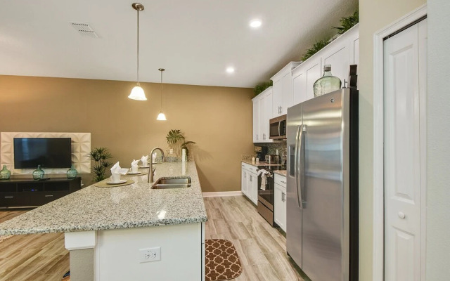 Champions Gate 1579sltm