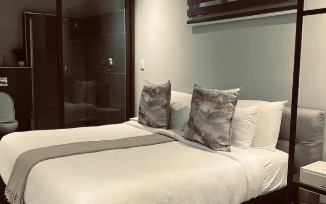William Nicol Apartments by Monte La Vue