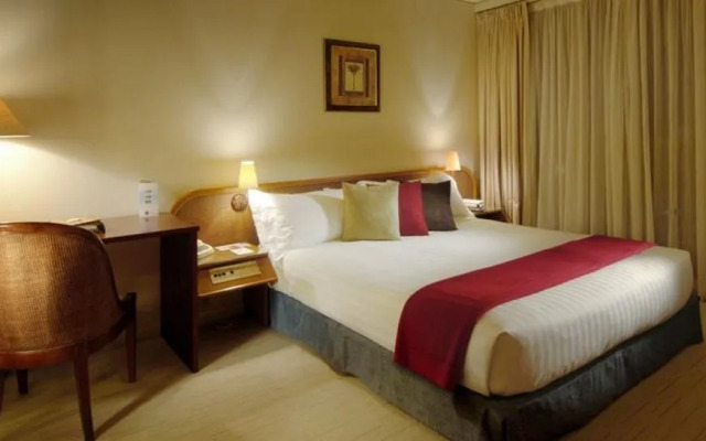 Pacific Bay Resort