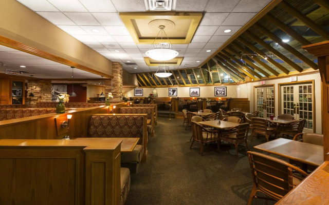 Best Western Plus Coquitlam Inn Convention Centre