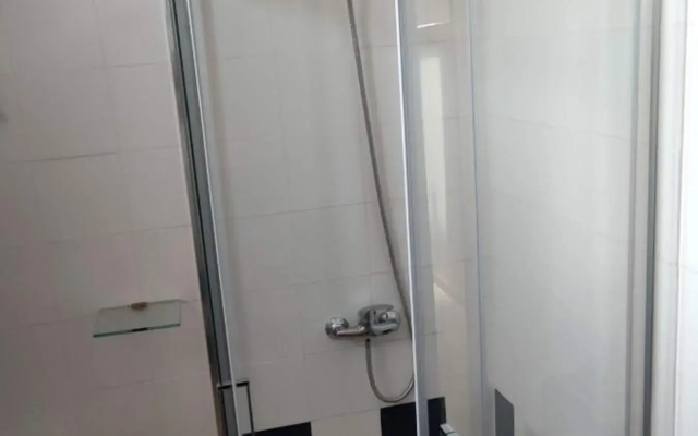 Sal Service new studio penthouse