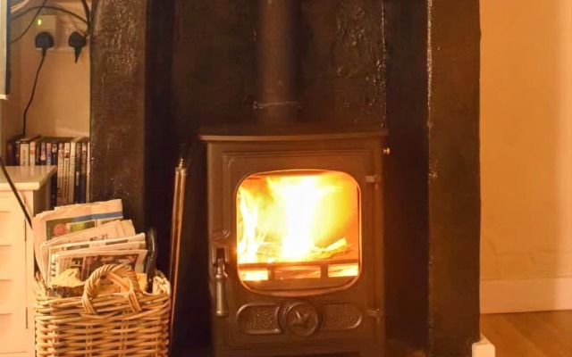 Waverley Cottage
