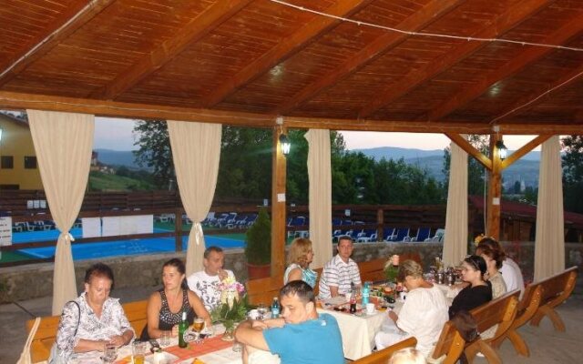 Hotel Restaurant Ciuperca-hunedoara