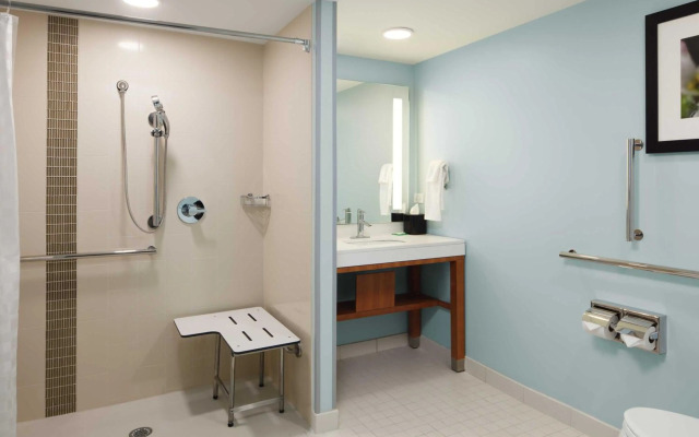 Hyatt Place Knoxville Downtown