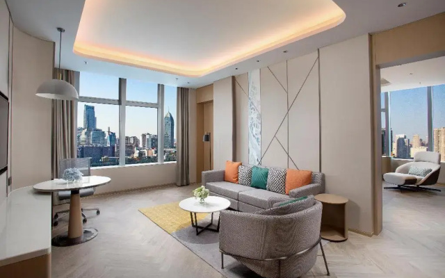 Holiday Inn Wuxi Central Station by IHG