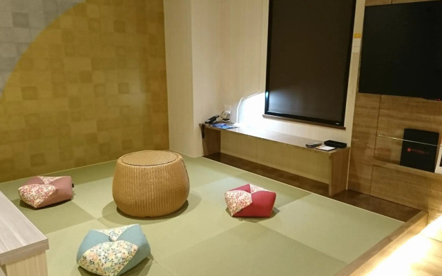 Queen's Hotel Chitose