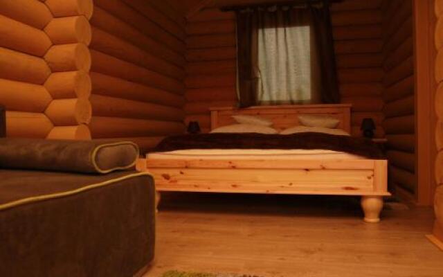 Tuzséri Pálinka Tanya