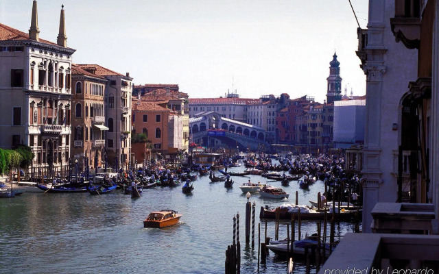 Sina Palazzo Sant'Angelo