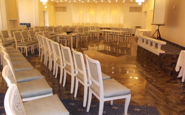 Continental Forum Tirgu Mures