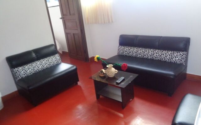 Hostal y Apartamentos Guest Home