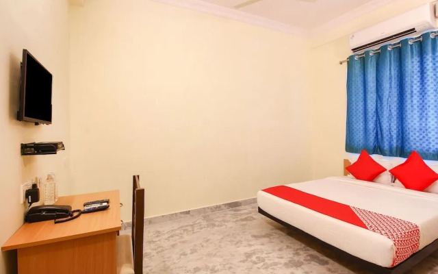 OYO 15391 Flagship Mehdipatnam