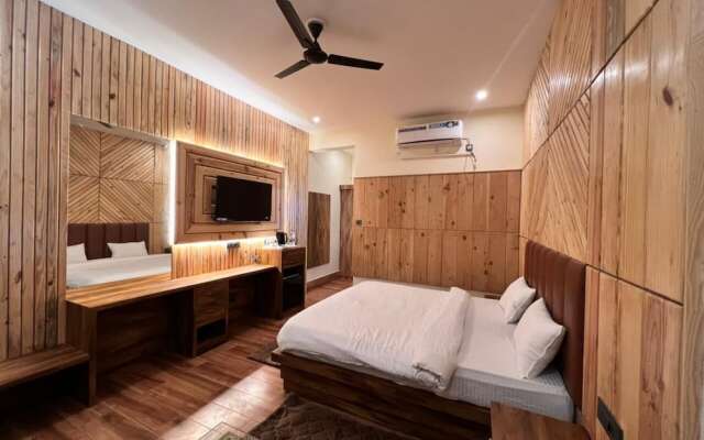 Anant Vilas Resort
