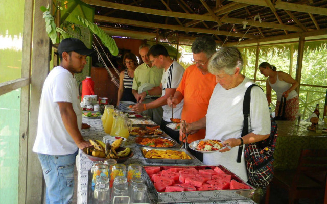 Jacamar Lodge Expeditions