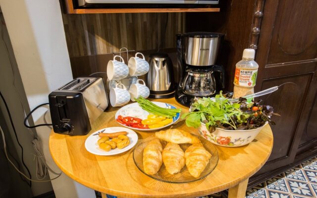 Baan Gaysorn Hostel