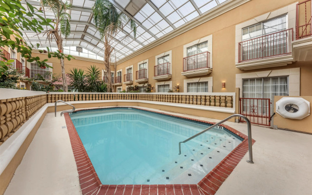 Best Western Plus Atrium Inn