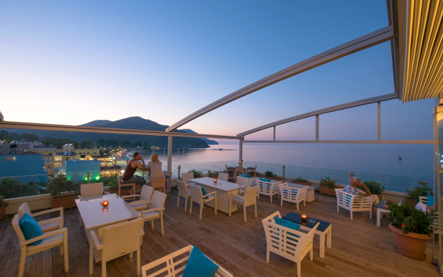 Corissia Princess Hotel