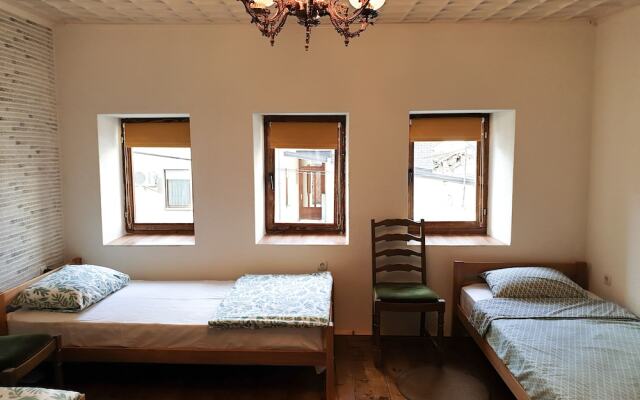 Kulla Dula Guesthouse