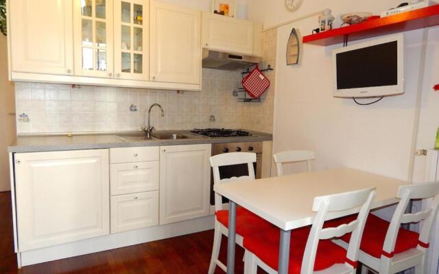 N53 - Numana, Bilocale Con Giardino