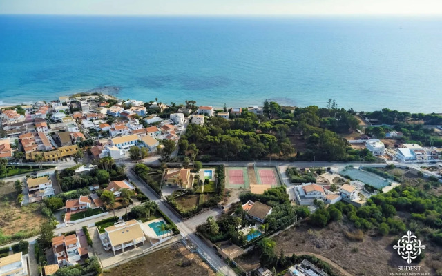 Villa Festosa - Luxury Retreat