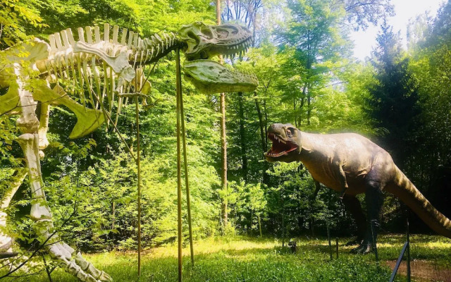 Baumhotel Styrassic Park