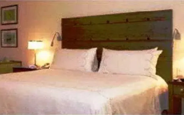 Mayflower. The Business Hotel