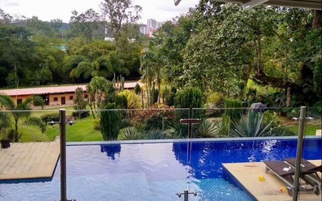 Casa Quinta con Piscina Santander