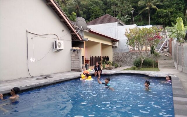 Family Garden Homestay