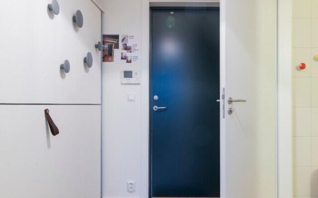 StayPlus Modern Apt Rooftop Terrace