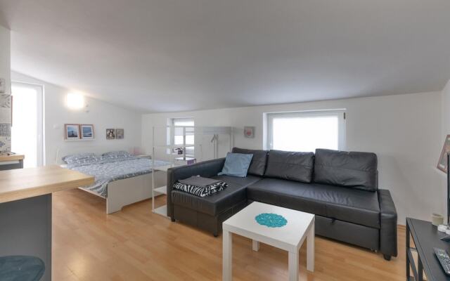 Amazing Apartment in Dramalj With Wifi