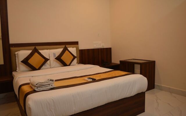 Hotel Plaza Residency