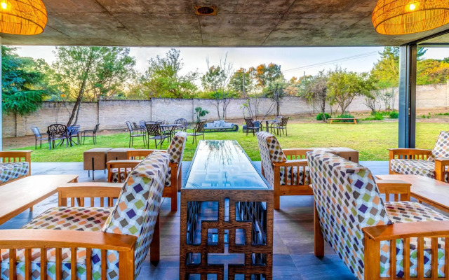 Kravit Premier Suites