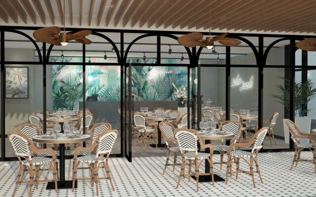 SCAPES Hotel