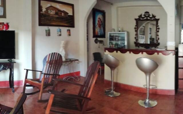 Hostal Ruinas de San Sebastian - Hostel