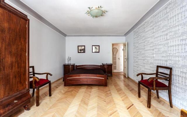 Four bedrooms apartment in the heart of Lviv