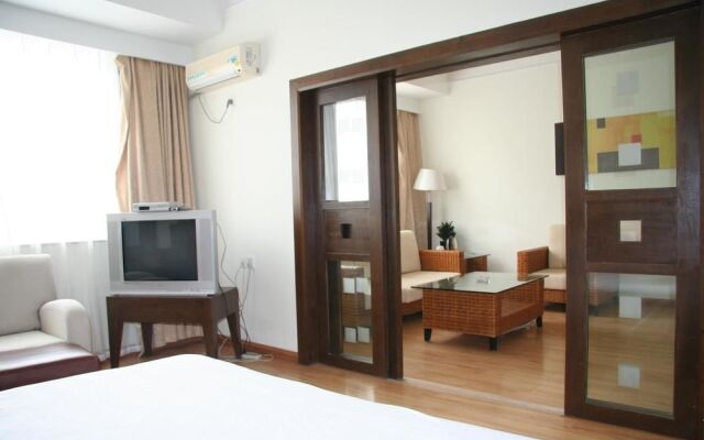 Boutique Holiday Hotel (Beihai Beibuwan Square)