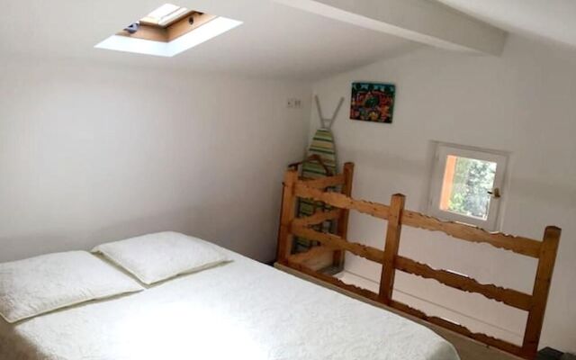 House With One Bedroom In Le Muy, With Furnished Terrace And Wifi 19 Km From The Beach