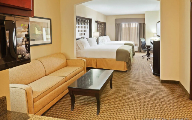Holiday Inn Express Hotel & Suites Durant by IHG