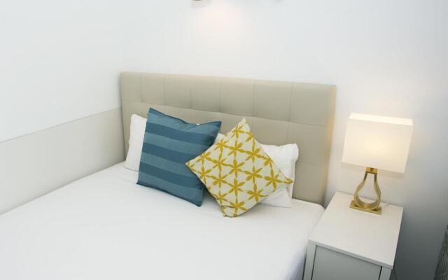Lovely Quiet & Center Sea Views