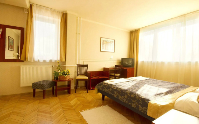 Alfa Art Hotel
