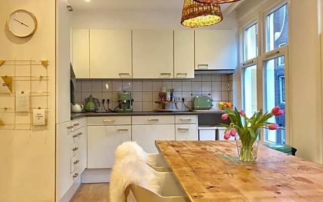 Bee Amsterdam - central apartment in the trendy Jordaan