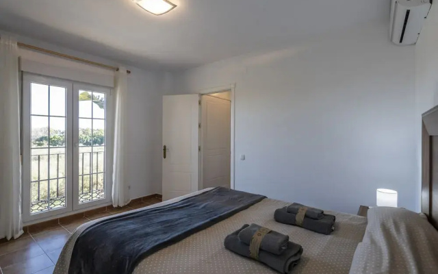 Isla Canela Apartment With Pool