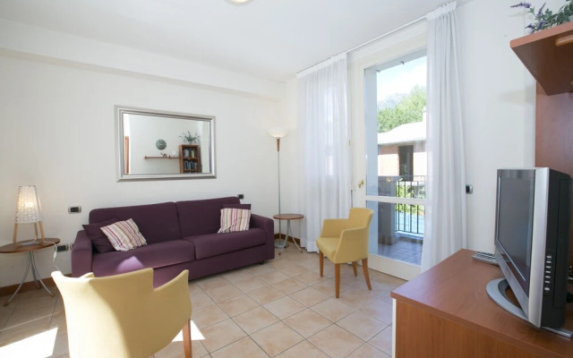 Porto Letizia Ortensia 6