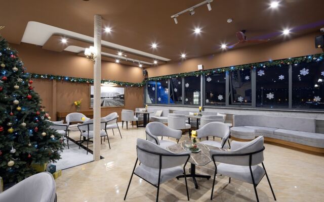 Dalat Prince Hotel